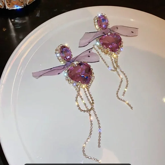 ⭐️ Big Purple Heart Crystals Earrings - Picture 4 of 5